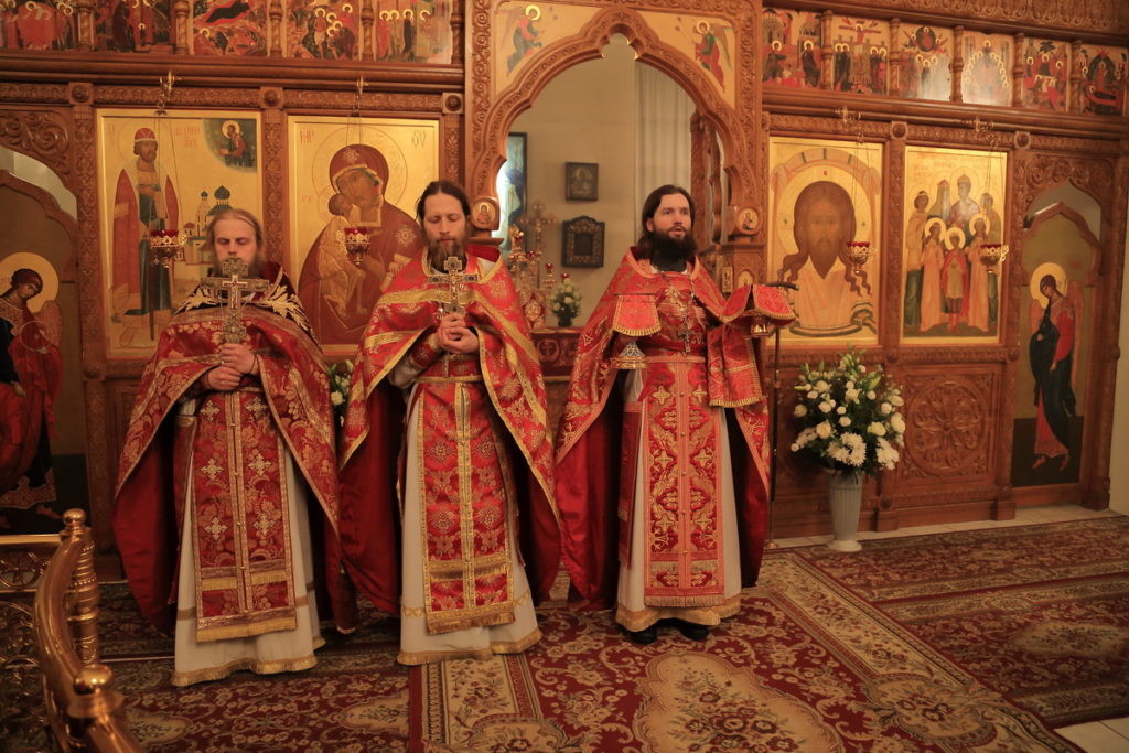 Пасха в Богородице Рождественском Бобреневском мужском монастыре