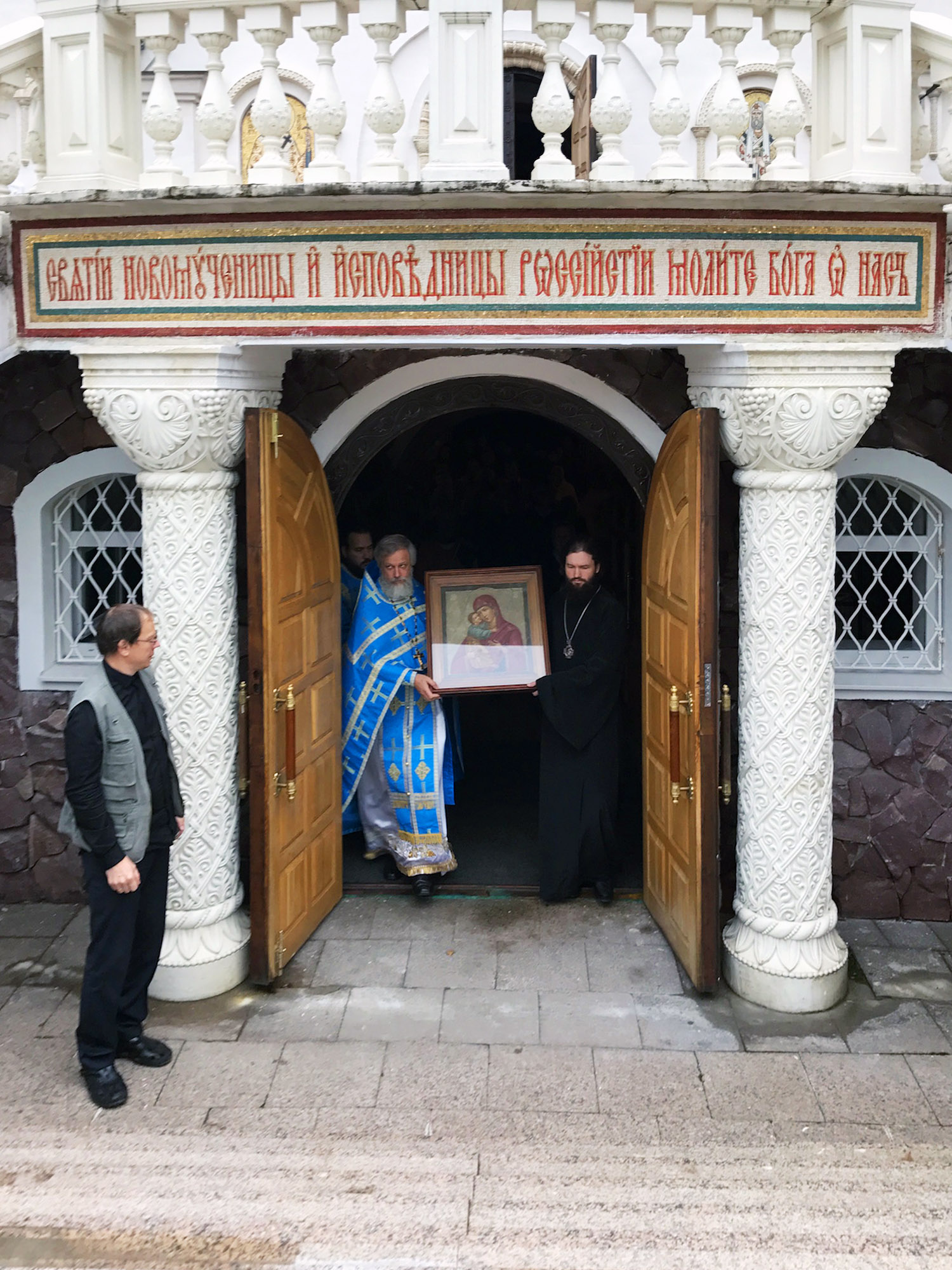 Историческая икона вернулась в Бобренев монастырь